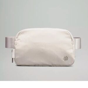 Lululemon Everywhere Belt Bag 1L White Opal NWT
